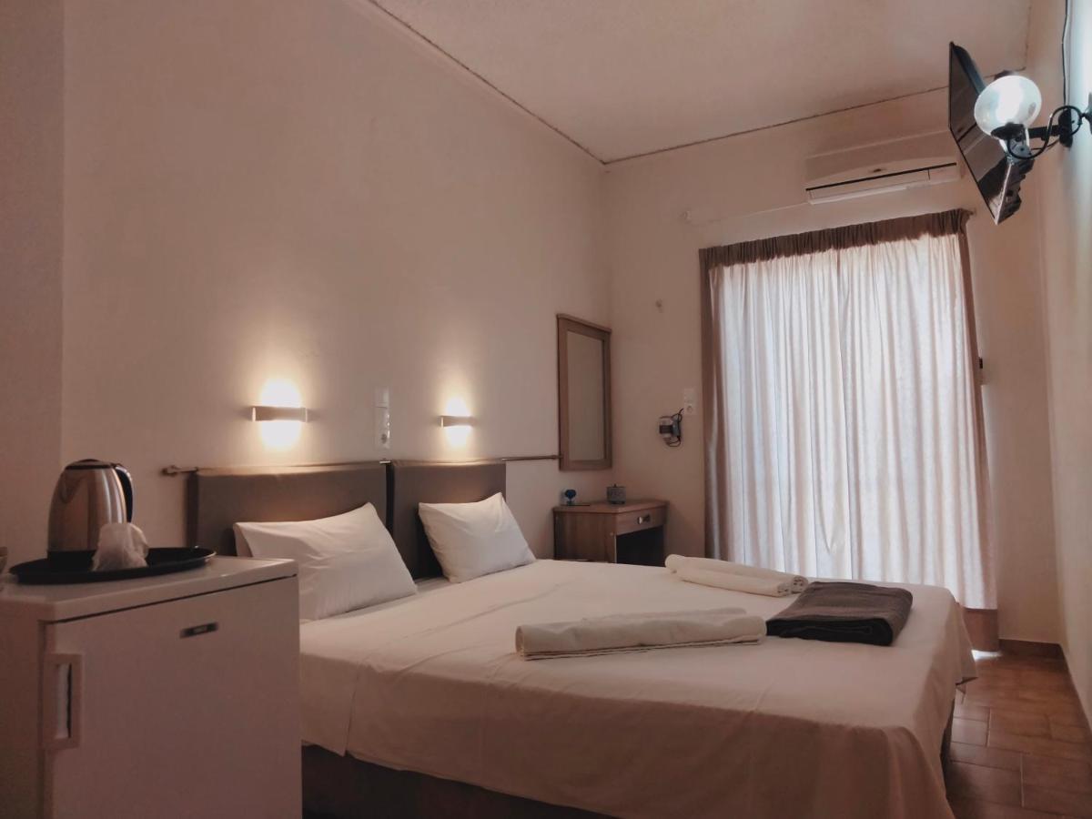 Golden Star 호텔 Agia Marina  외부 사진